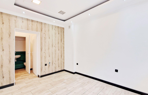 Górna / Dąbrowa - lokal na parterze 20m2