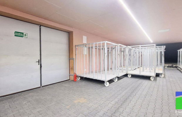 Pabianice - magazyn 580 m2 na parterze