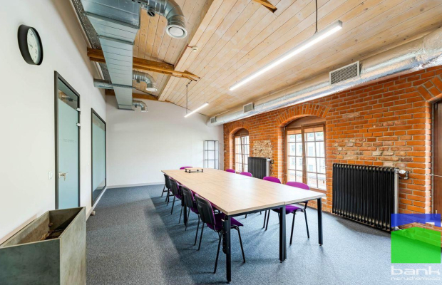 Górna - lokal biurowy o pow. 128 m2 ul. Skrzywana