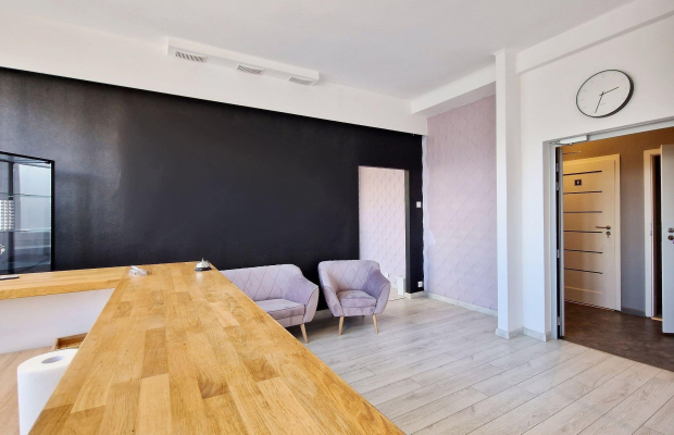 Górna / Dąbrowa - lokal o pow. 98 m2 I piętro