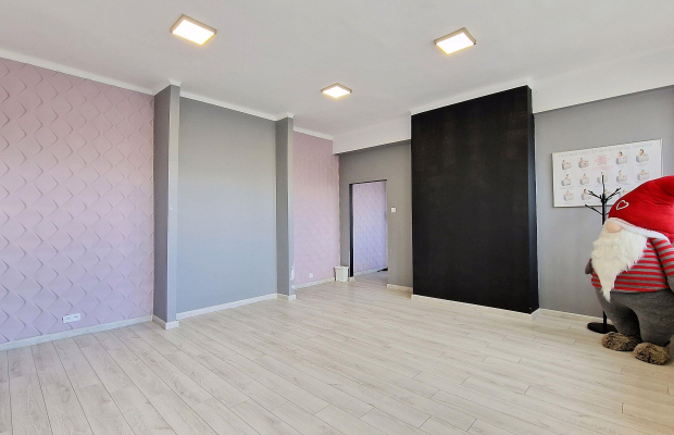 Górna / Dąbrowa - lokal o pow. 98 m2 I piętro