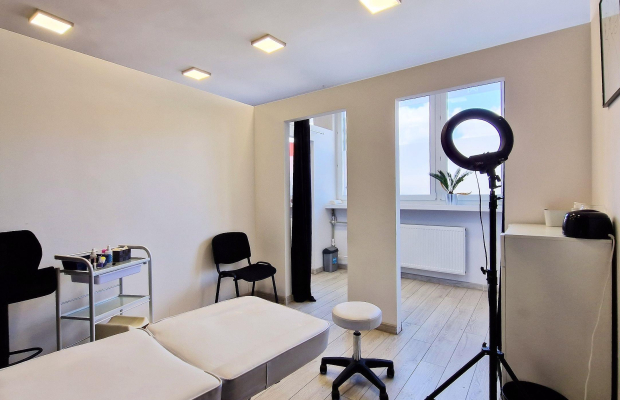 Górna / Dąbrowa - lokal o pow. 98 m2 I piętro