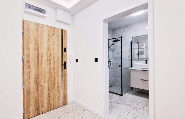 Pabianice - na sprzedaż M3 wykończone "pod klucz"