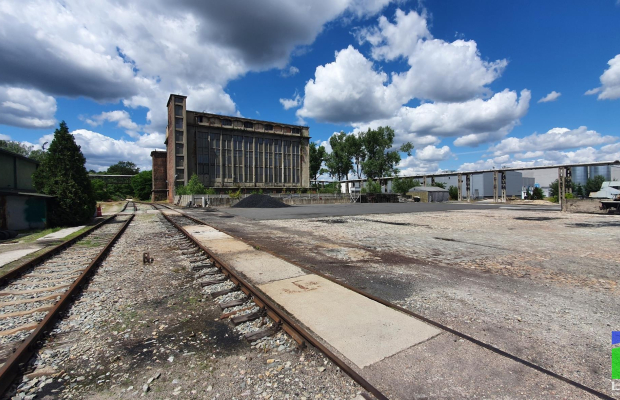 Teren 3,93 ha z bocznicą kolejową woj. łódzkie