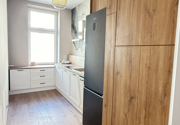 Mieszkanie 3 pokojowe w centrum, 1 piętro