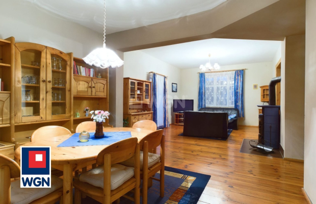 Przemków, dom, obiekt, rezydencja, 6 pokoi, 300 m2, sprzedam, cena 799 000 zł.  
  
Oferuję Państwu do sprzedaży duży rezydencj