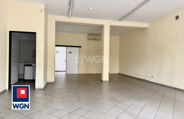 Głogów, wynajmę lokal, 80m2, 2800zł.  
  
Oferujemy Państwu lokal na wynajem w Głogowie, przy ulicy Obrońców Pokoju o powierzch