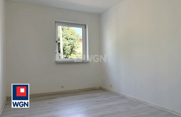 Nowa Sól, mieszkanie, 2 pokoje, 44,20 m2, sprzedam, cena 249000 zł.  
  
Na sprzedaż mieszkanie po kapitalnym remoncie, usytuow
