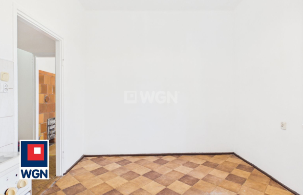 Nowa Sól, mieszkanie, kawalerka, 32 m2, sprzedam, 180 000 zł  
  
Na sprzedaż jasne i ustawne mieszkanie o powierzchni 32 m2, p