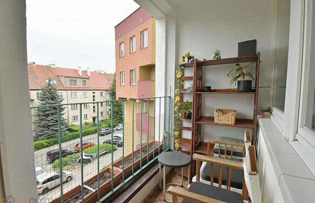 3 pokoje z balkonem, Krzyki ul. Buska,CH Borek