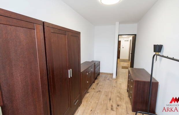 Arkadia Nieruchomości prezentuje komfortowe mieszkanie w samym Centrum miasta - 3 pokoje, balkon, świetna lokalizacja 

 Na spr