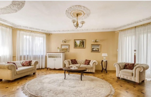 Rom w Radości działka 1880m2