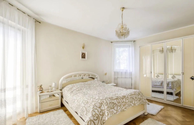 Rom w Radości działka 1880m2