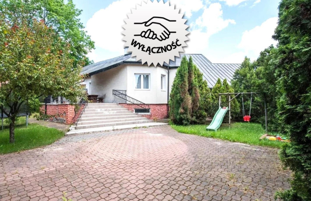 Rom w Radości działka 1880m2