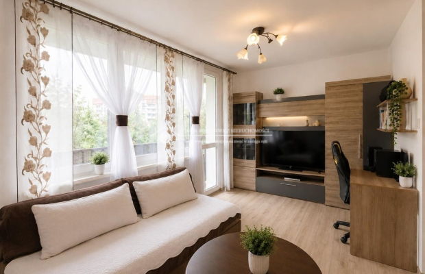 Przytulna kawalerka z dużym balkonem | Bielsko-Biała | Os. Wojska Polskiego 

 Bielsko-Biała, ul. Czwartaków 
Cena: 259 000 zł 