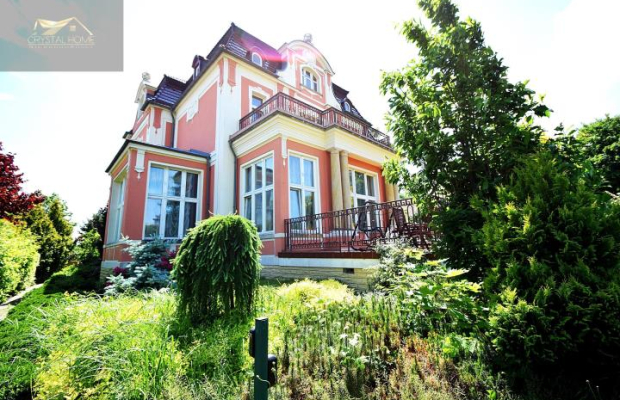 Pałac na sprzedaż