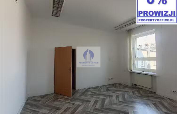 Śródmieście: lokal biurowo-usługowy 23,80 m2 z umywalką, do wynajęcia