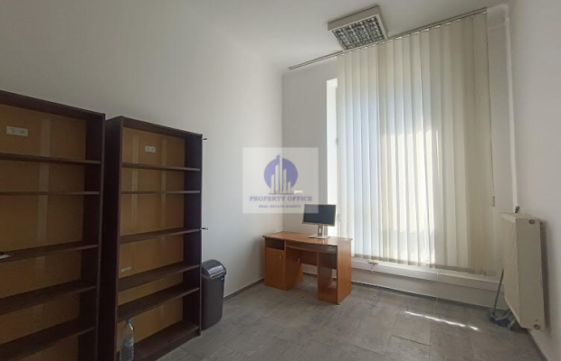 Śródmieście: lokal biurowy 15,60m2 do wynajęcia