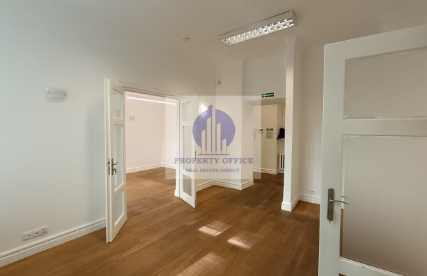 Śródmieście: lokal biurowy 94,52 m2 do wynajęcia