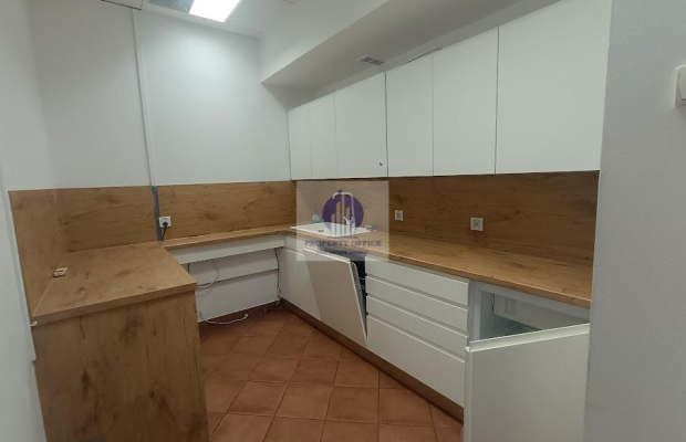 Mokotów: lokal biurowy 203,12m2 wynajem