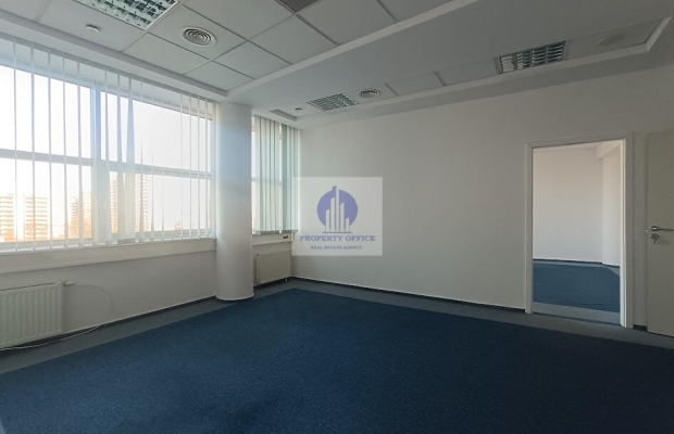 Praga Południe: lokal biurowy 36m2 do wynajęcia