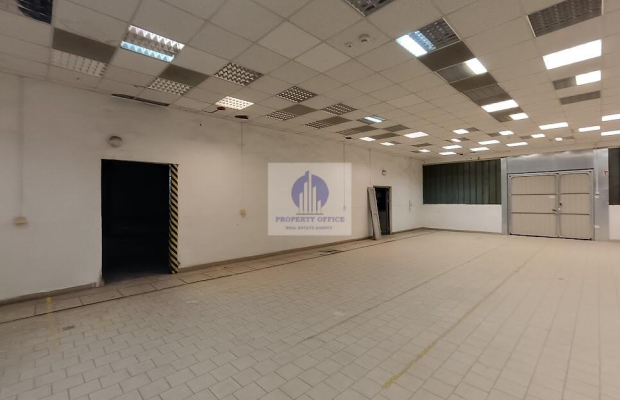 Bielany: lokal magazynowy 104,67m2 na wynajem