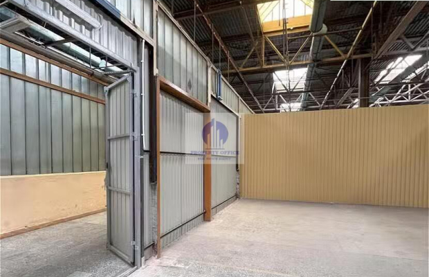 Bielany: magazyn 53m2 do wynajęcia