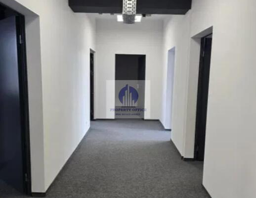 Włochy: lokal biurowy 160,60m2 do wynajęcia