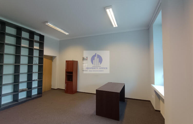 Śródmieście: lokal biurowy 26m2 do wynajęcia