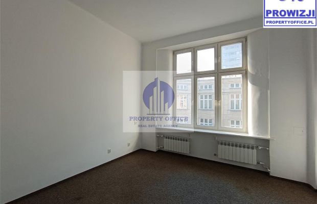 Śródmieście: lokal biurowy 15,37m2 do wynajęcia