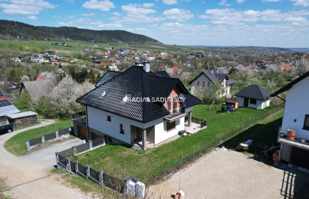 Dom na widokowej działce, Bysina, Myślenice.