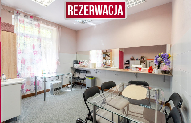 Lokal w zadbanej oficynie / KW - mieszkanie