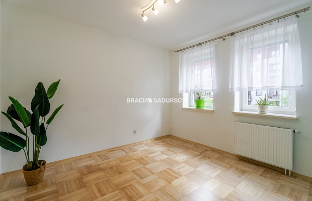 Duże 3-pok.mieszkanie/70m2/1.piętro/Bronowice