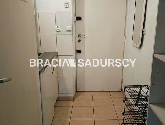 Kawalerka20 m²|róg ul Lea i al.Kijowskiej|1.piętro