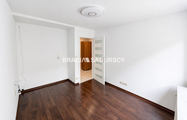 2 pok ok 42,61 m2 Nowa Huta