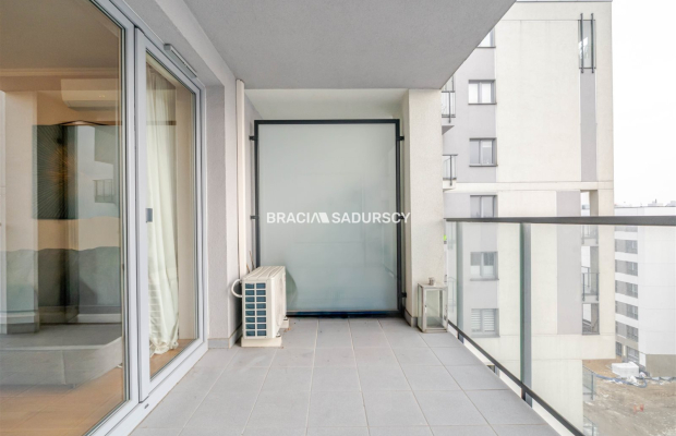 Nowoczesny apartamentowiec w centrum miasta