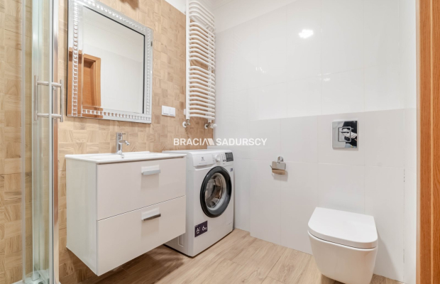 Nowoczesny apartamentowiec w centrum miasta