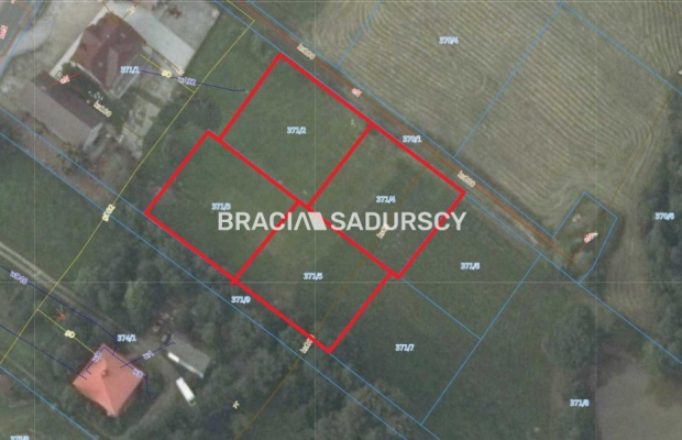 Działka budowlana w Zawadzie gm. Myślenice. 
Oferujemy do sprzedaży atrakcyjne, widokowe działki budowlane o powierzchni 700 m2