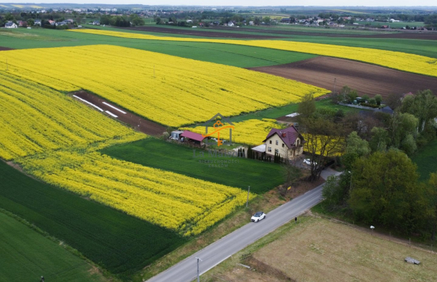 Działka inwestycyjna 2023 m² | Ratajów | 25 km od Krakowa | MPZP 
Na sprzedaż atrakcyjna działka budowlana o powierzchni 0,2023