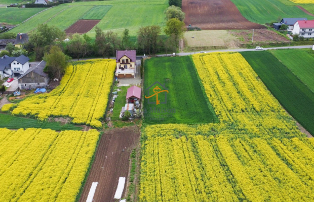 Działka inwestycyjna 2023 m² | Ratajów | 25 km od Krakowa | MPZP 
Na sprzedaż atrakcyjna działka budowlana o powierzchni 0,2023