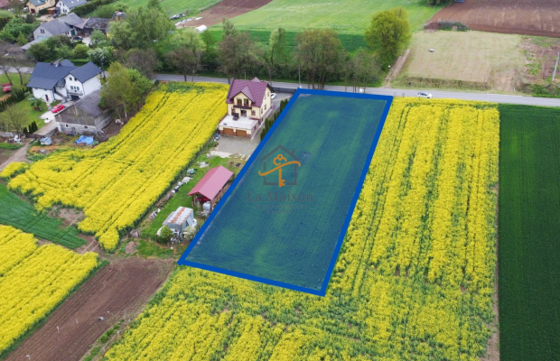 Działka inwestycyjna 2023 m² | Ratajów | 25 km od Krakowa | MPZP 
Na sprzedaż atrakcyjna działka budowlana o powierzchni 0,2023