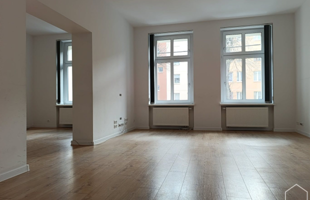 Reprezentacyjny apartament w zabytkowej kamienicy 