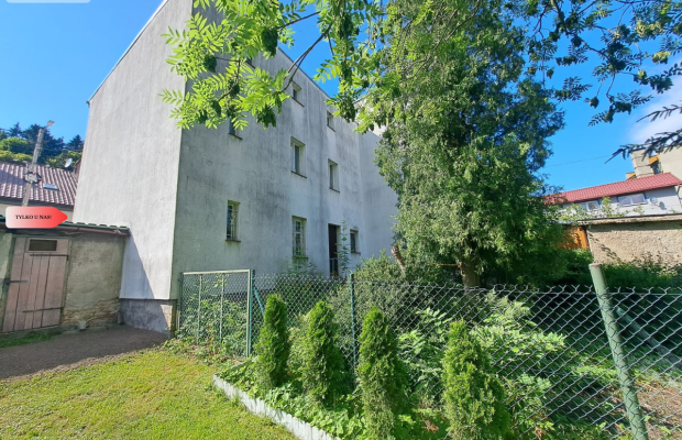 Dom z ogródkiem w centrum, w cenie mieszkania