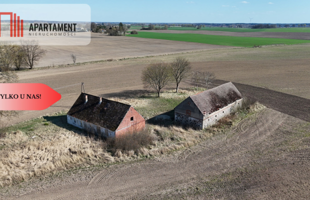 Klimatyczny dom z czerwonej cegły na wsi