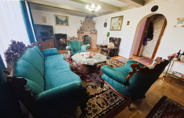 STEGNA: Obiekt Inwestycyjny 285m²