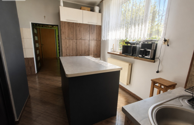 Urokliwy dom na wsi- Goryń