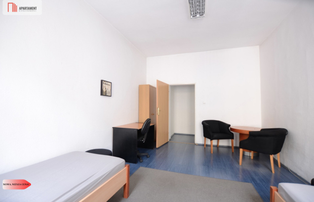 ODNOWIONA KAMIENICA W CENTRUM ŚWIECIA