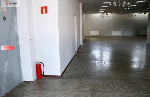 Lokal uslugowo-handlowy 500 m2, I piętro, winda