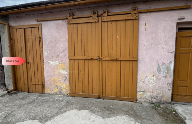 Duże 3 pokojowe mieszkanie z murowanym garażem