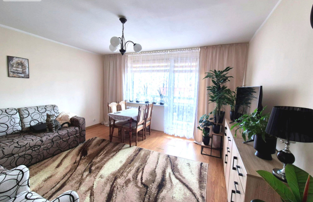 Funkcjonalne mieszkanie  52m˛na III piętrze